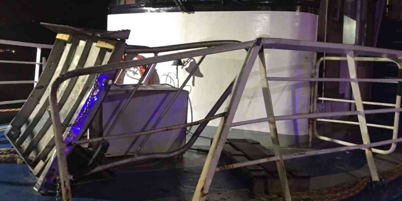 Anadolu Kavağı açıklarında gemi ile tekne çarpıştı! 2 yaralı
