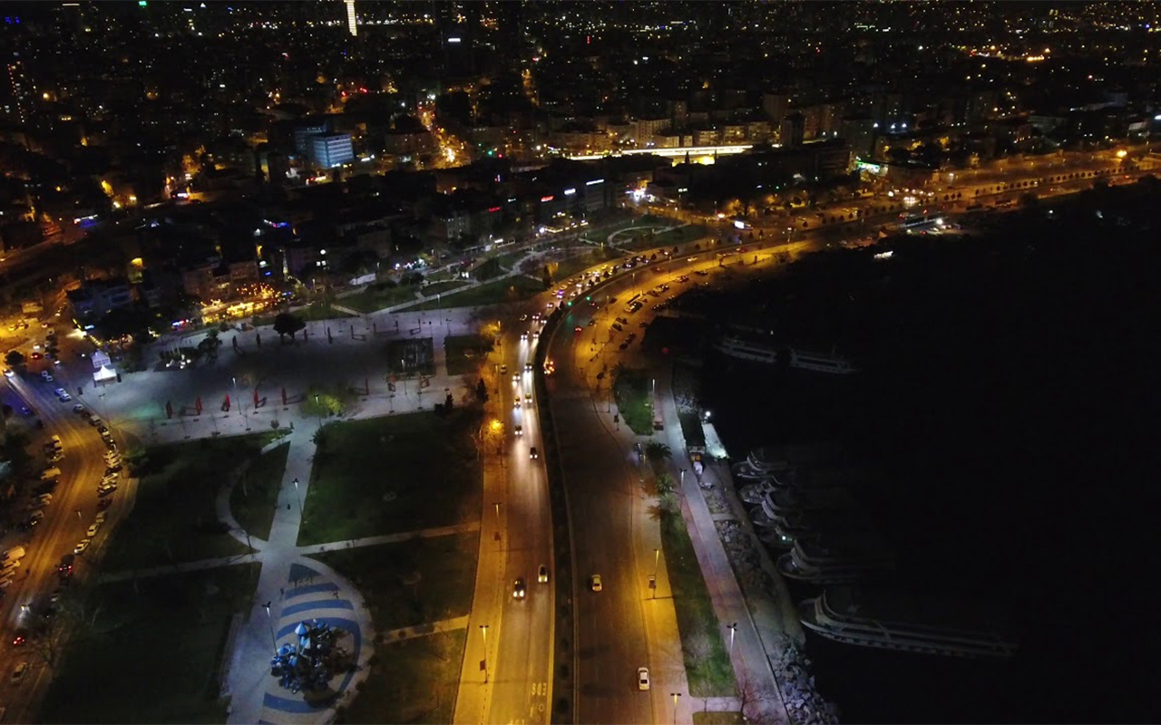 İstanbul'daki kokunun sebebi bulunamıyor