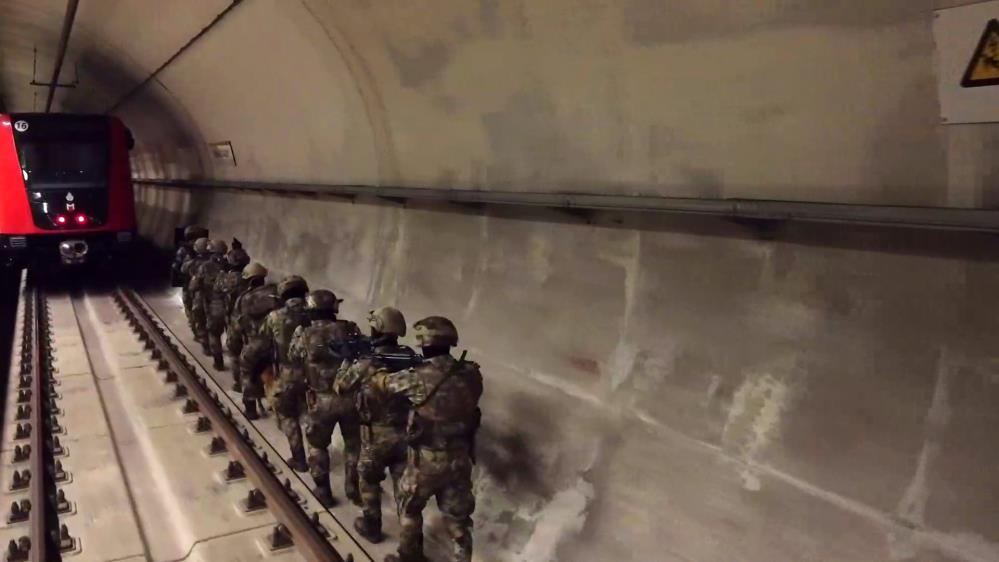 İstanbul metrosunda rehine olsa nasıl operasyon yapılır gösterdiler