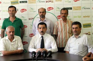 Referandumla hakkımızı alacağız