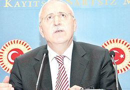 MHP'ye geçti eski partisine çattı
