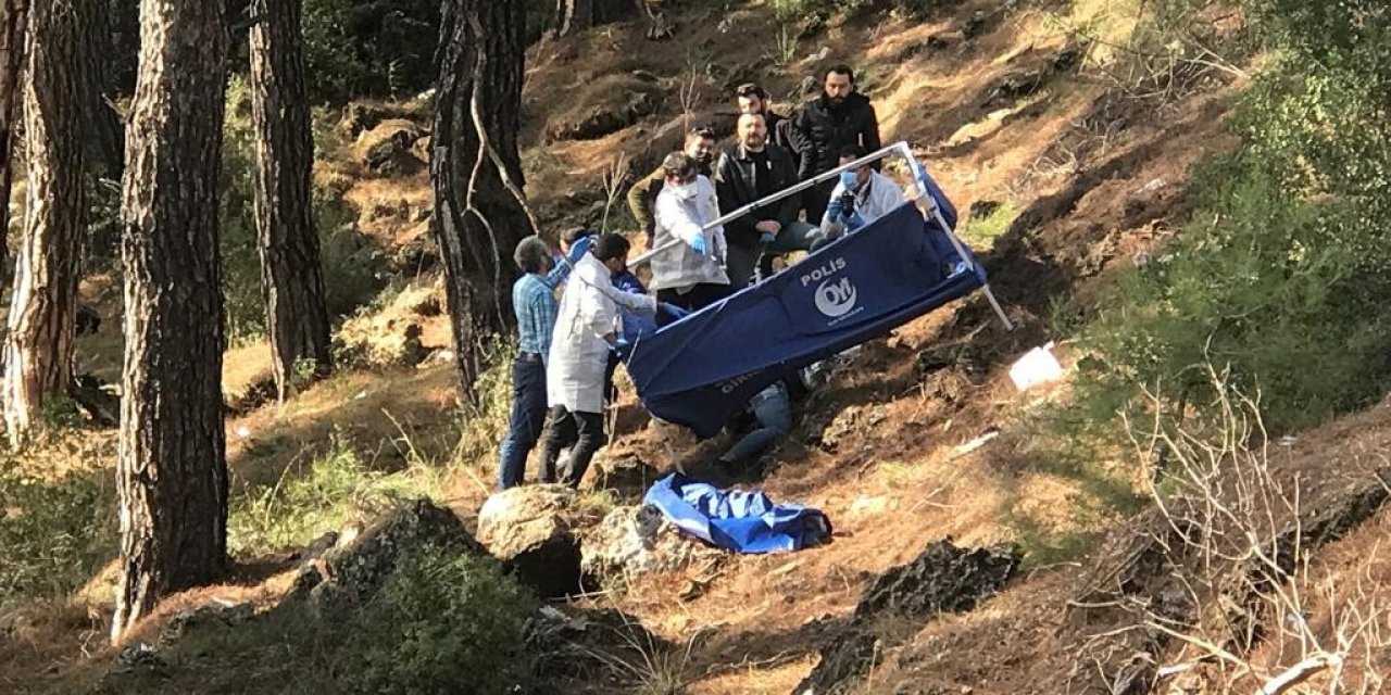 Antalya'da ormanlık alanda erkek cesedi bulundu!