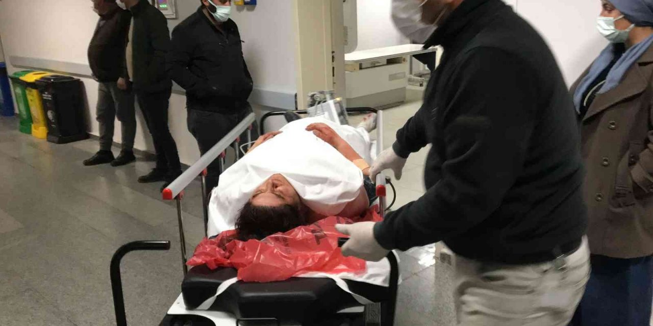 Konya yolunda otobüsün çarptığı genç kadın ağır yaralandı