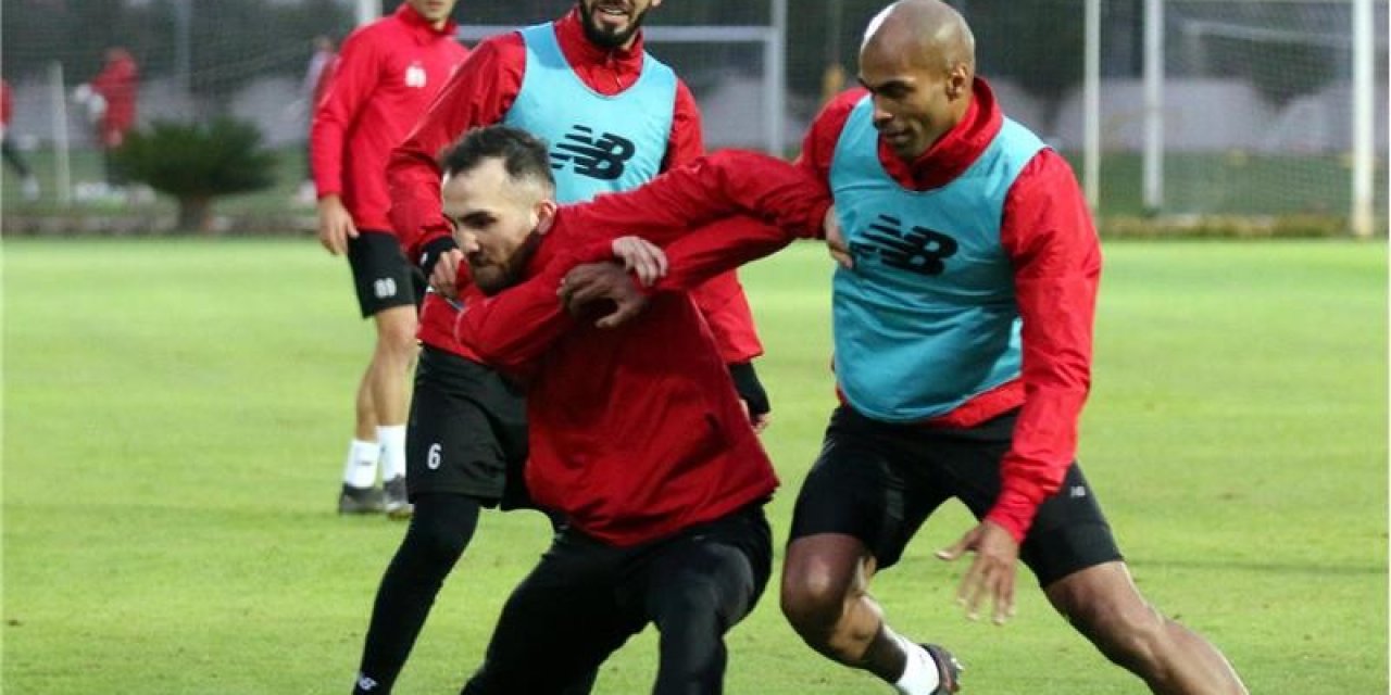 Antalyaspor Konyaspor'a karşı hazırlıklarına henüz başladı
