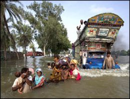 AB'den Pakistan'a 30 milyon dolarlık yardım