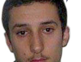 Türk genci İngiltere'de terör estirdi!