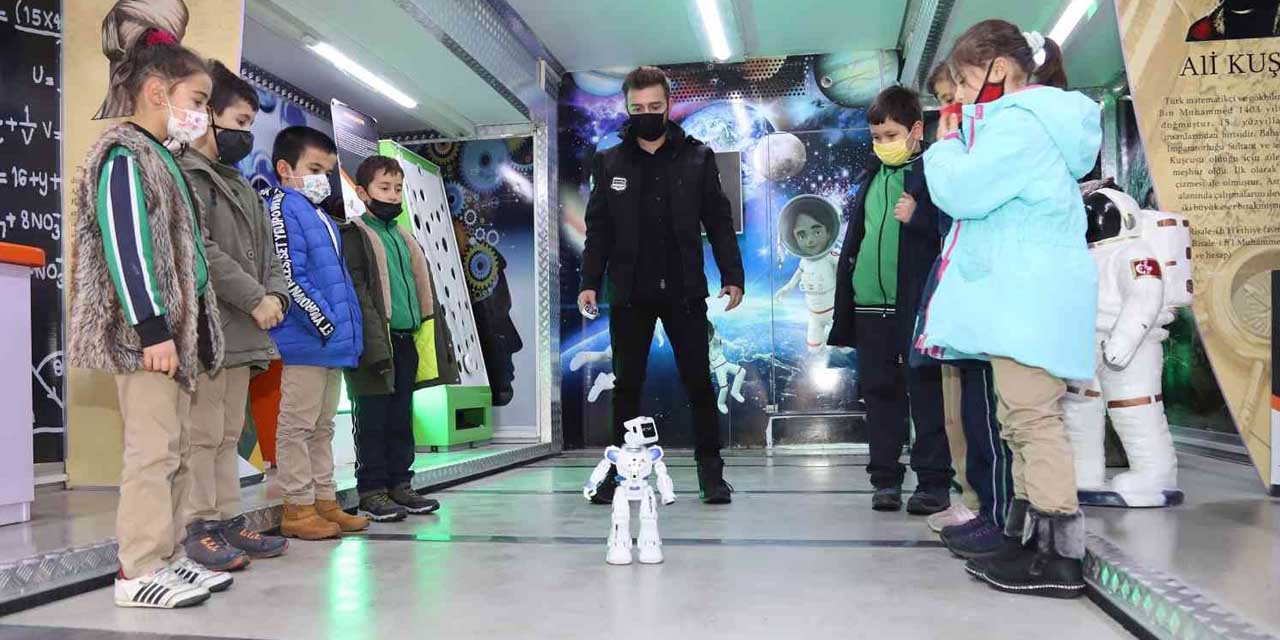 Konya’da çat kapı tiyatro! 75 bin öğrenciye su tasarrufu ve sıfır atık bilinci aşılanıyor