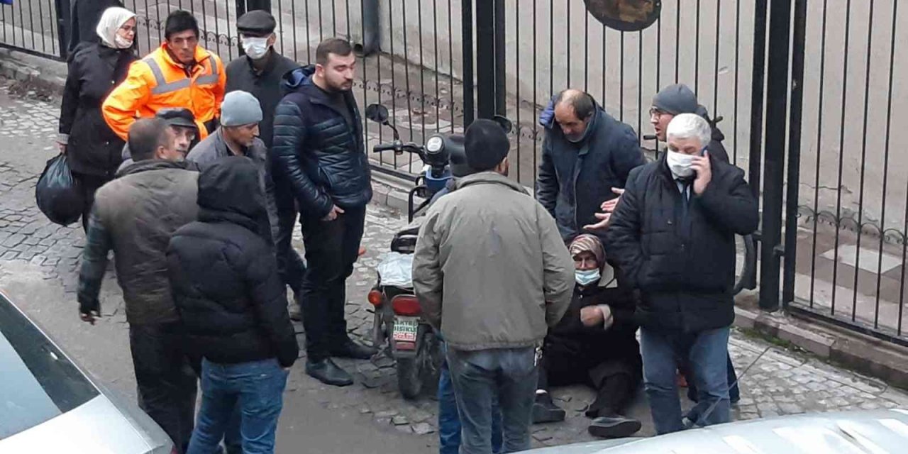 Afyon'da ticari araç elektrikli bisiklete çarptı! Yaşlı kadın yaralandı