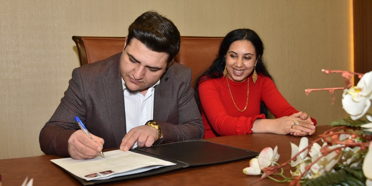 Karatay’da 2021’de  421'i yabancı 2 bin 800 çift evlendi
