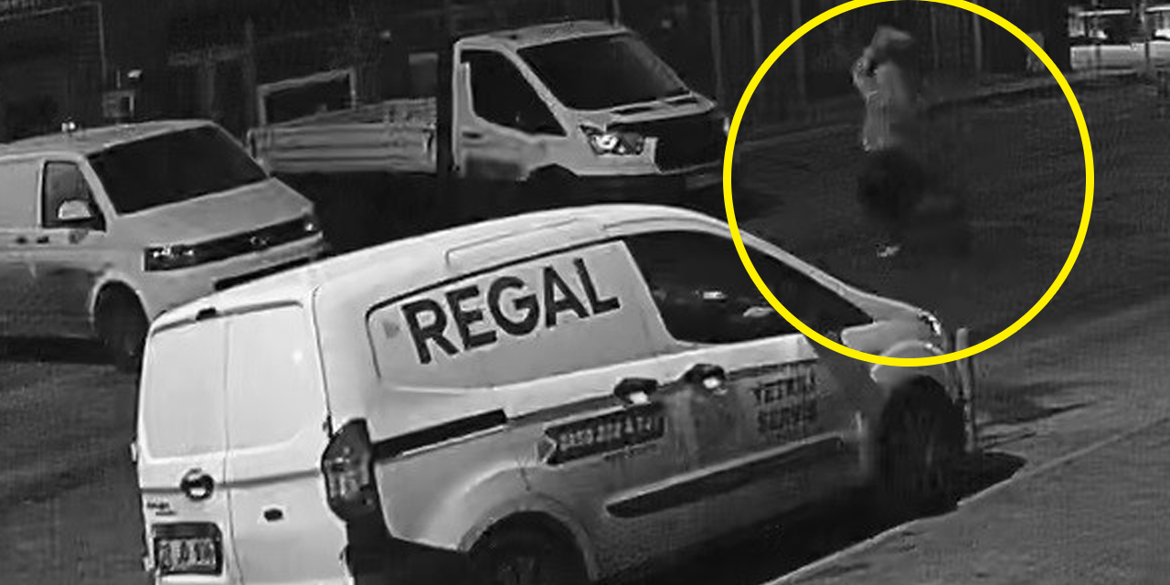 Eline taş alıp otomobillerin camlarını tuz buz etti