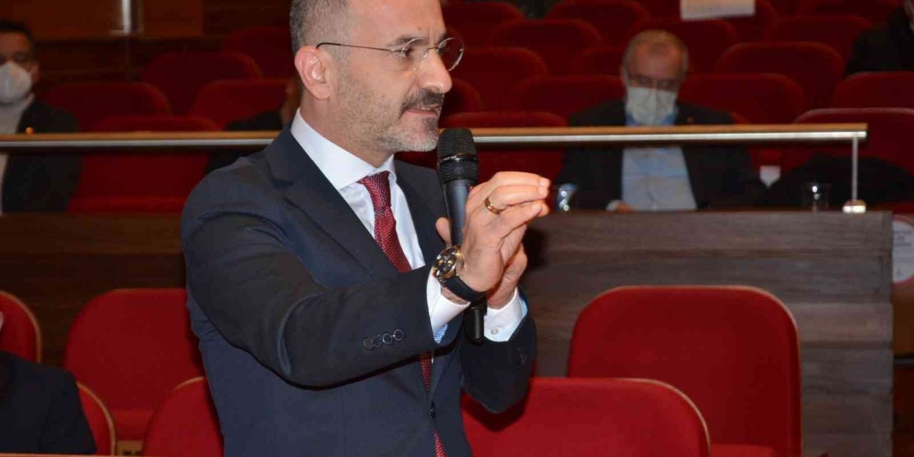 İzmir Büyükşehir Belediye meclisinden Kemal Kılıçdaroğlu'nu utandıran karar