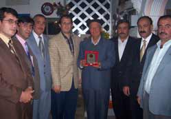 Muhtarlardan daire amirlerine iftar