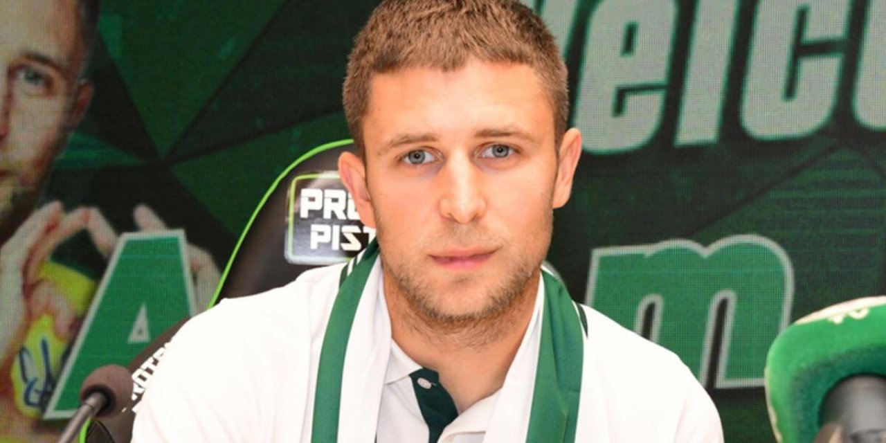 Konyaspor Artem Kravets'in sözleşmesini feshetti