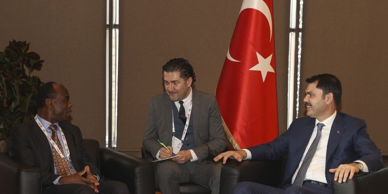 Bakan Kurum Konya'da Dünya Bankası Türkiye Direktörü ile görüştü