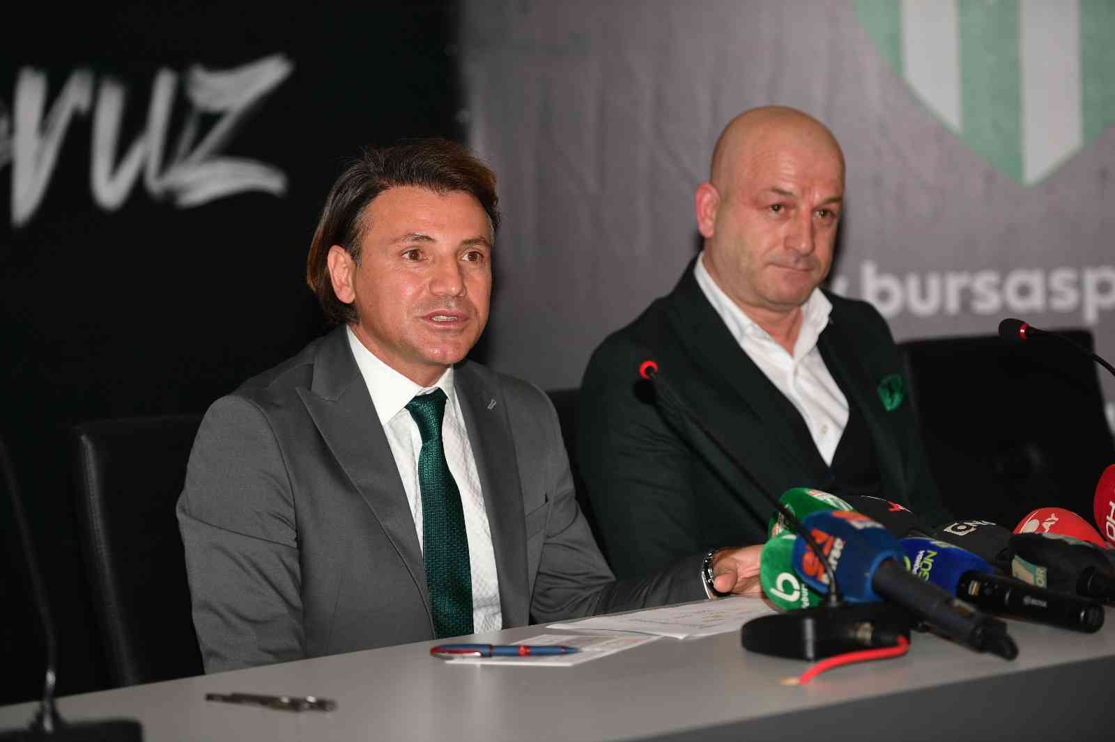 Bursaspor'da kriz aşılamıyor! Tamer Tuna da çözüm olmadı sıradaki teknik direktör merak konusu oldu