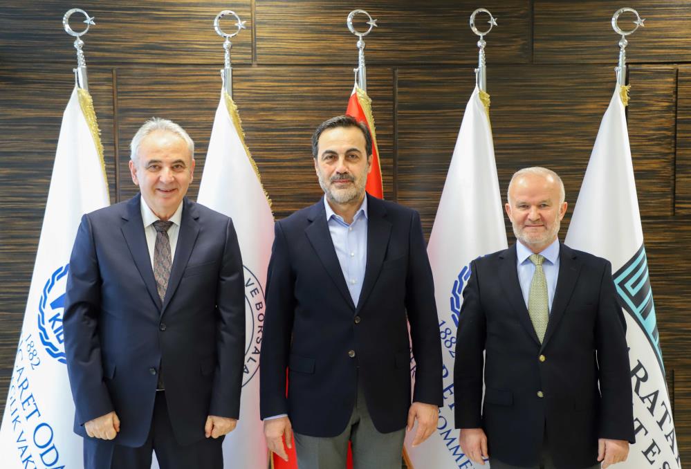 Konya Karatay Üniversitesi'nde rektör değişikliği! Bayram Sade gitti Rifat Ortaç geldi