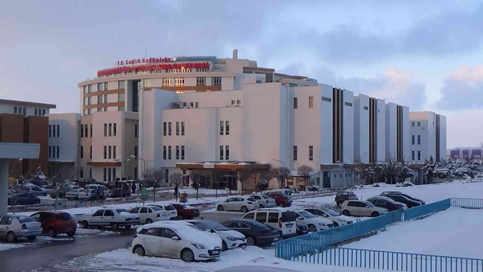 Hamile genç hemşire Sevinç Günenç evinde ölü bulundu