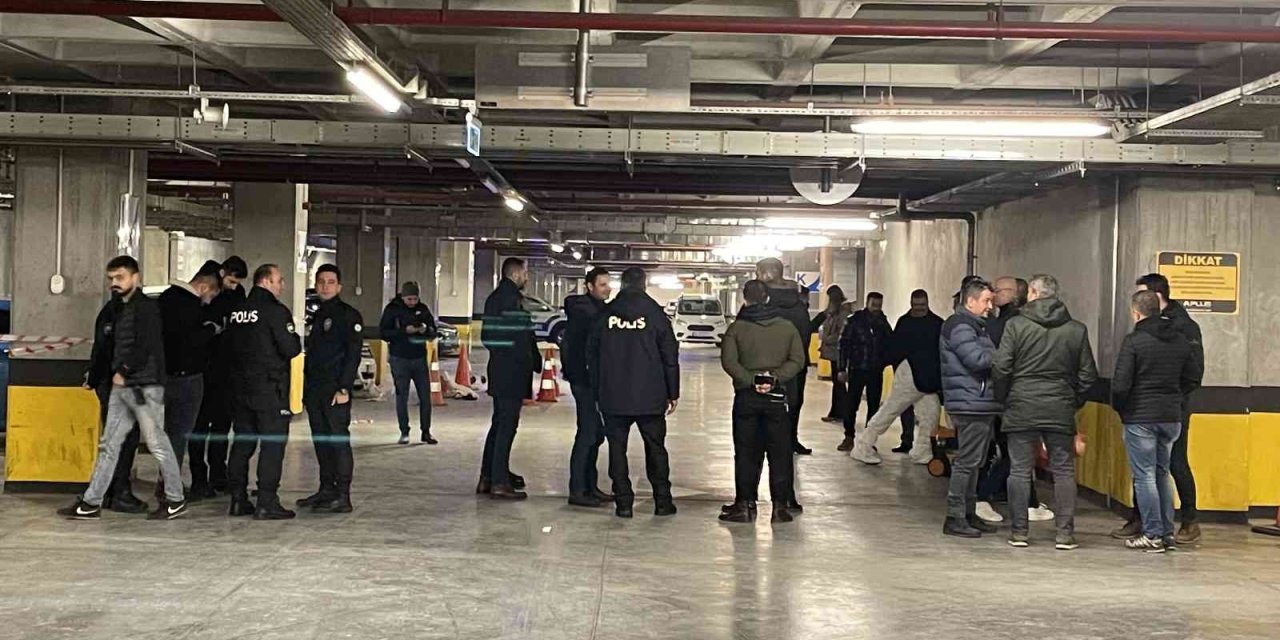 AVM otoparkında dehşet! Sevgilisini vurup kendisini öldürdü