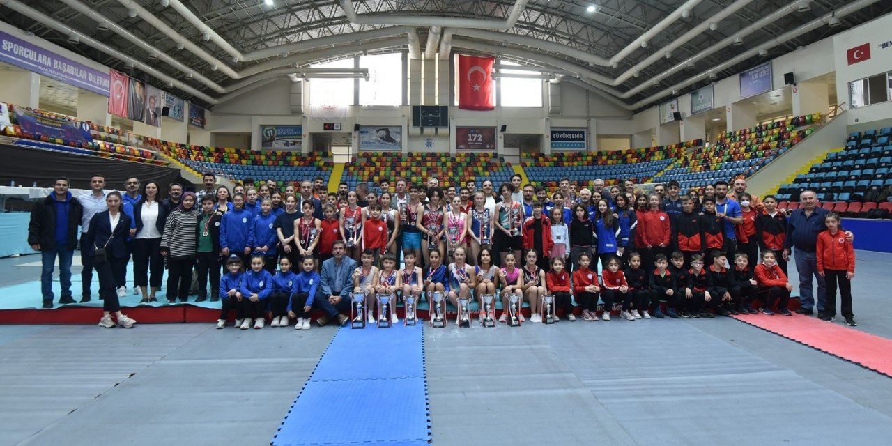 Karatay'dan Trampolin Cimnastik Federasyon Kupası’nda büyük başarı