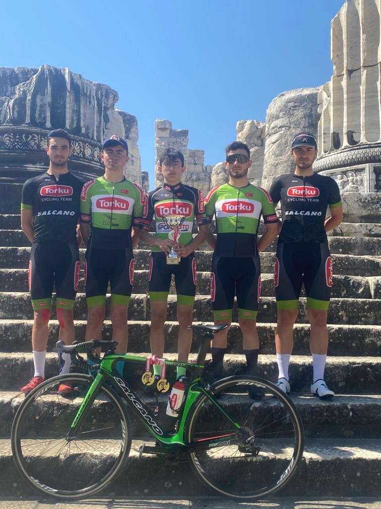 Torku Bisiklet Takımı madalyaları bir bir topladı