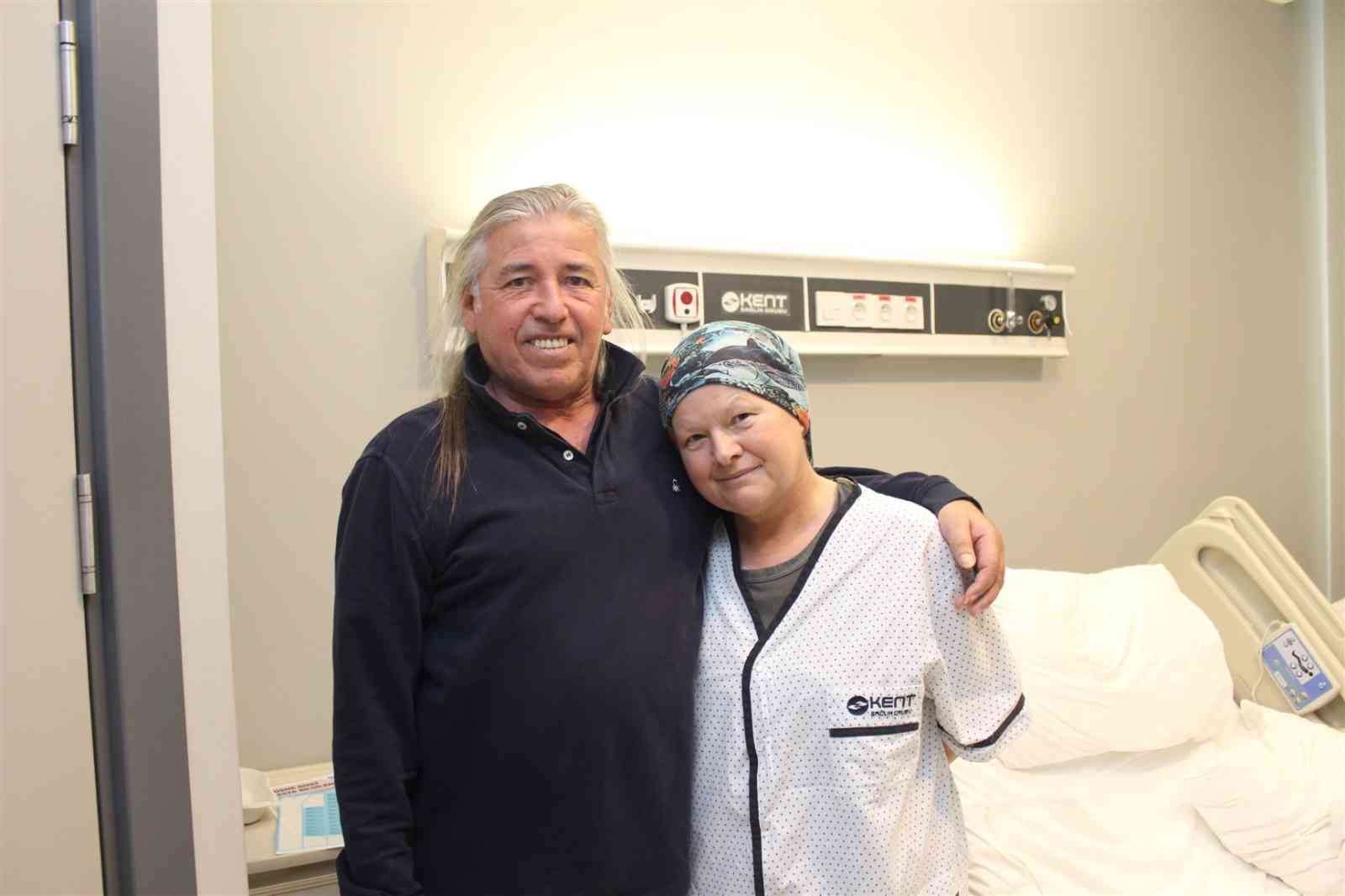 İngiliz hasta Antalya'da kanser hastalığından kurtuldu