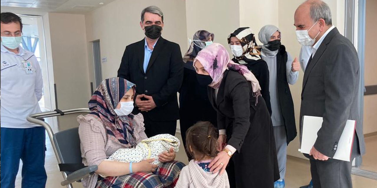 Pilot il Konya'da başlayan ‘İlk Adım Ebe Gebe Okulu’ projesi Türkiye’de değişime ışık tuttu