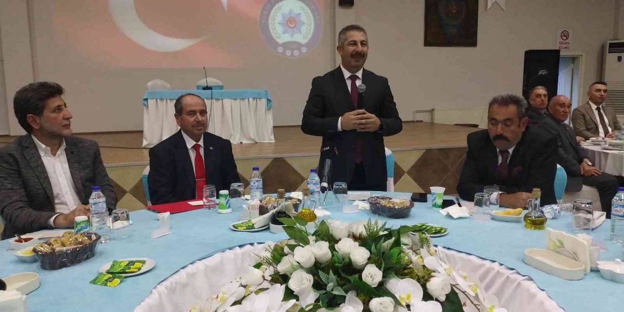 Konya Emniyeti Müdürlüğü şehit aileleri, gaziler ve polis emeklilerini iftarda buluşturdu