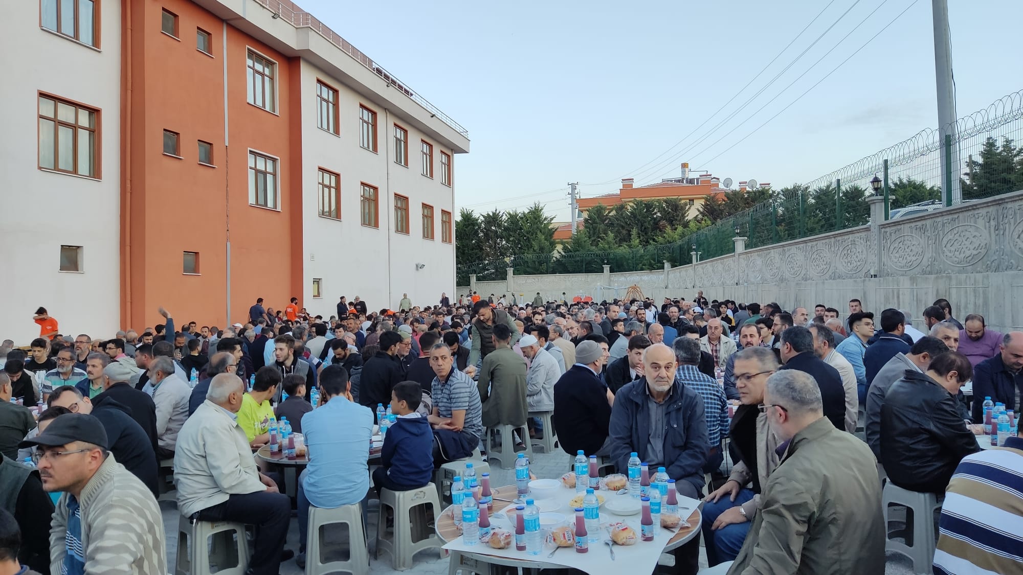 Ribat'ın geleneksel iftar programına yoğun ilgi