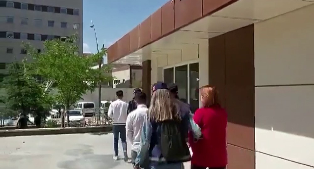 Gaziantep'te masaj salonuna fuhuş baskını... 14 kişi gözaltında