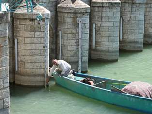 Beyşehir Gölü'nden BSA kanalına su akışı kesildi