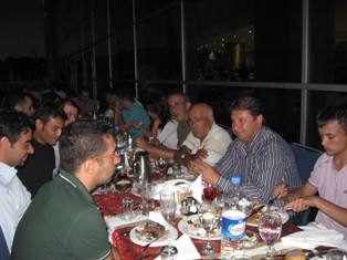 Çalık, gazetecilerle iftar yaptı