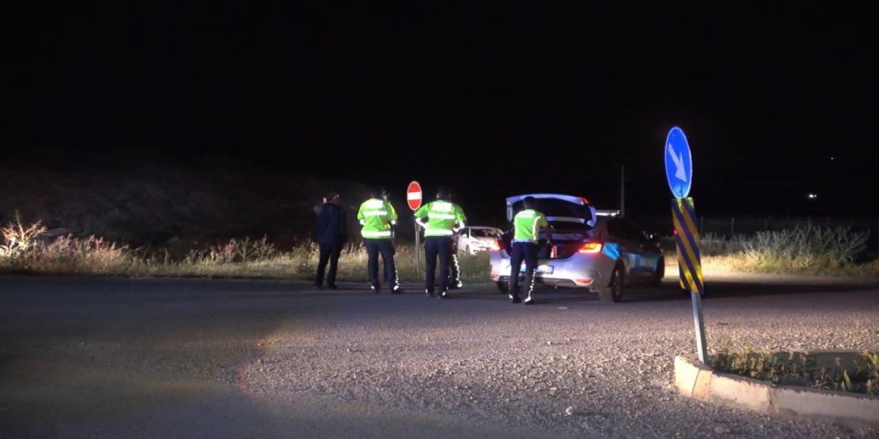 Alkollü sürücü 'dur' ihtarına uymayıp polisin üzerine sürdü! 1 trafik polisi yaralı