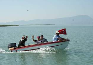 Beyşehir Gölü'nün derinlikleri araştırılacak