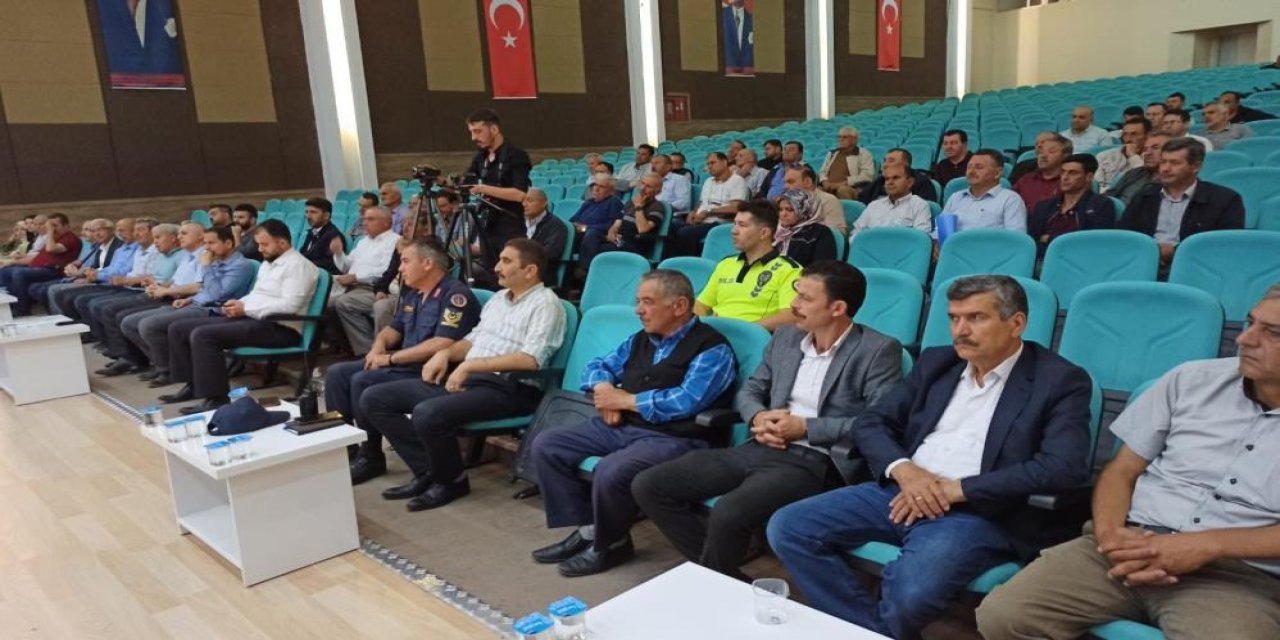 Konya Beyşehir’de orman yangınlarıyla mücadele toplantısı! Anız yakılması ve piknikçi ateşine dikkati çekildi