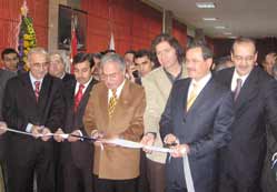 Protokol resim sergisine koştu