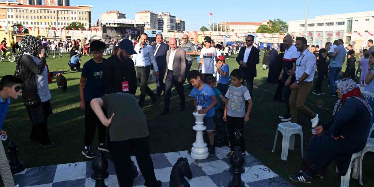 Konya Selçuklu'da mahalle buluşmaları sürüyor! Konser ve etkinlikler ilgi gördü