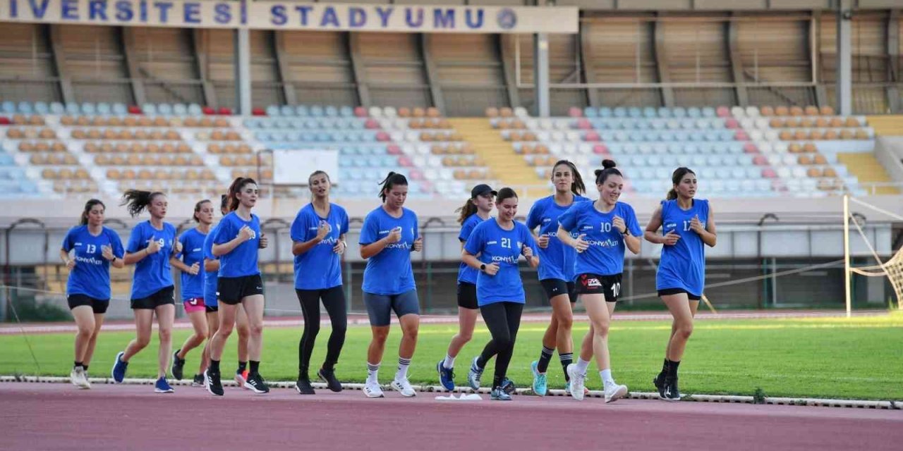 Konya İslam Oyunları'nda mücadele edecek A Milli Kadın Hentbol Takımı aday kadrosu için dört oyuncuya milli davet
