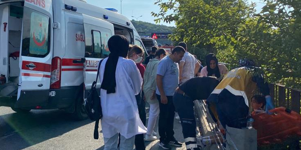 Sarıyer’de minibüs aniden yola çıkan cipe çarptı! 1’i çocuk 10 yaralı