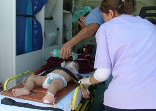 5. kattan düşen bebek kurtarılamadı