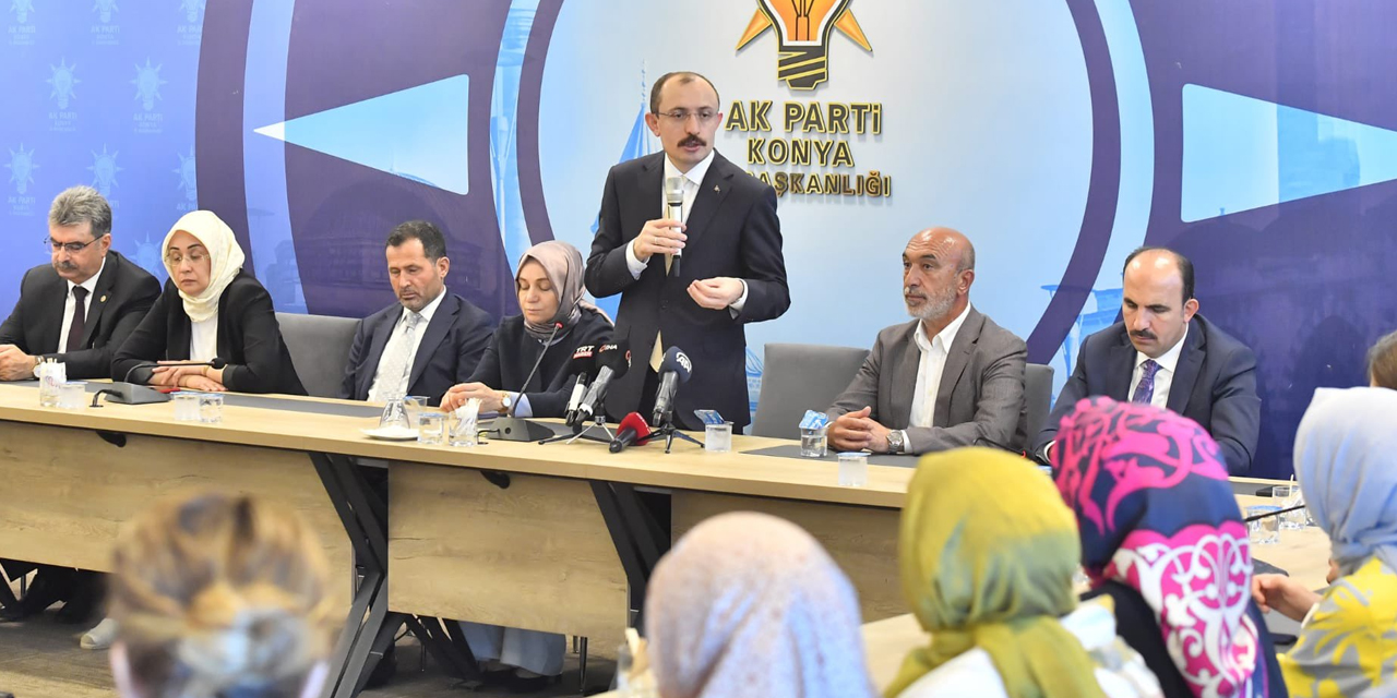 Ticaret Bakanı Muş'tan AK Parti Konya'ya ziyaret