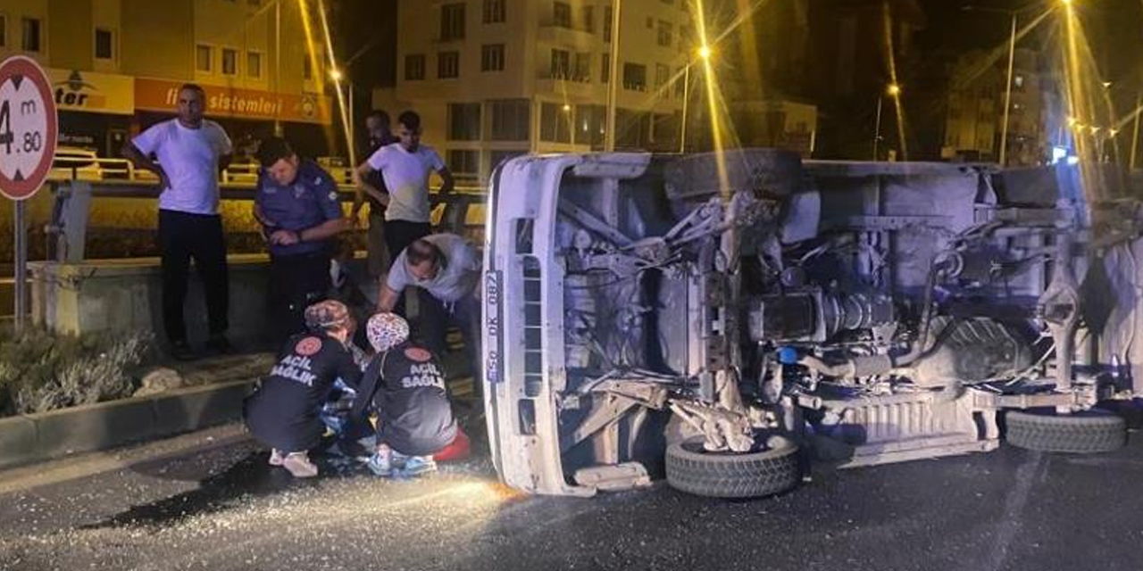 Takla atan panelvanın sürücüsü alkollü ve ehliyetsiz çıktı! 2 yaralı