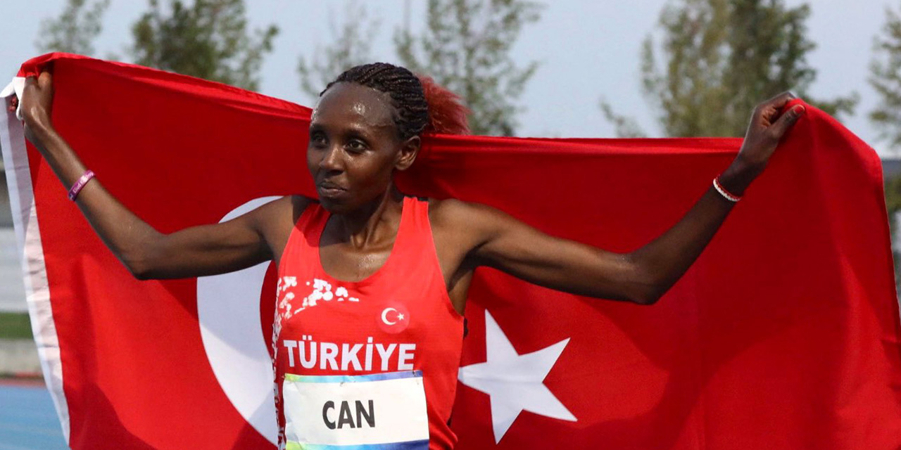 Konya 2021 İslami Dayanışma Oyunları'nda Kadınlar 10 bin metrede şampiyon Yasemin Can!