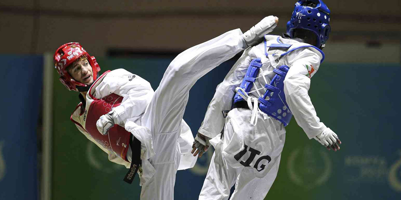 Deniz Dağdelen taekwondoda ikinci olarak gümüş madalyanın sahibi oldu