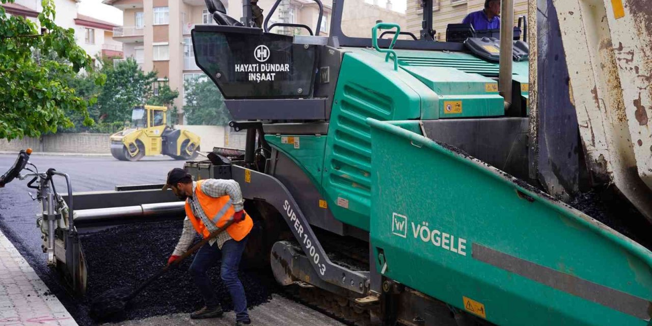 Konya Selçuklu'da asfalt çalışmaları sürüyor