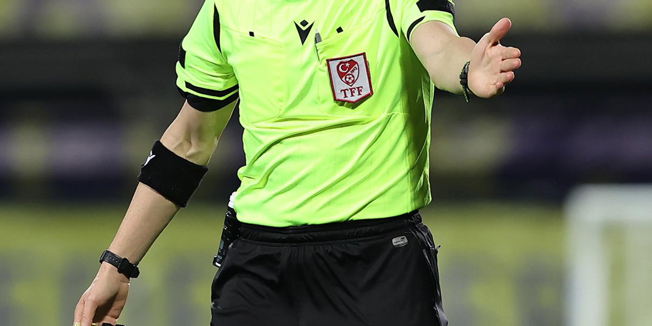 İstanbulspor - Konyaspor maçının hakemi belli oldu
