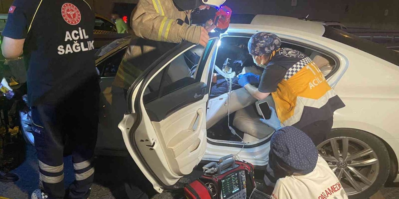 Sarıyer’de bariyerlere çarpan araçta Adem Akdan hayatını kaybetti