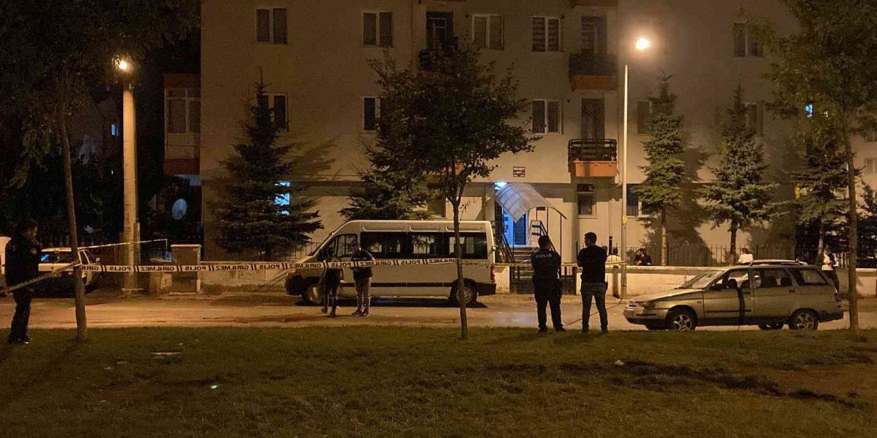 Sivas haber! İki grup arasında bıçaklı kavga! 1 ağır yaralı