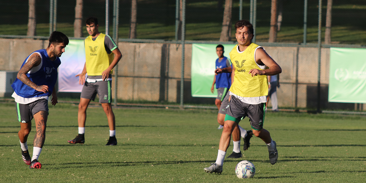 1922 Konyaspor taktik çalıştı