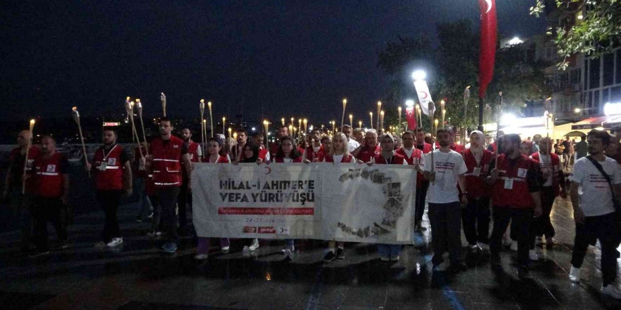 Türk Kızılay’ından Hilal-i Ahmer’e vefa yürüyüşü ve anma programı