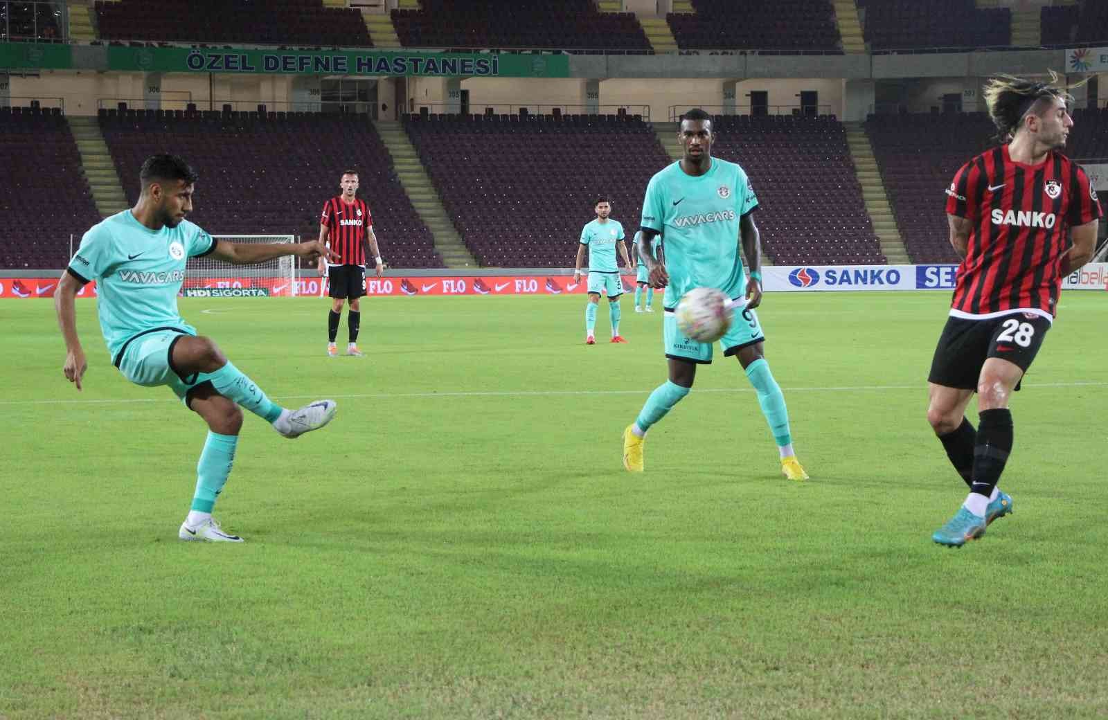 Spor Toto Süper Lig: Gaziantep FK: 5 - Antalyaspor: 2